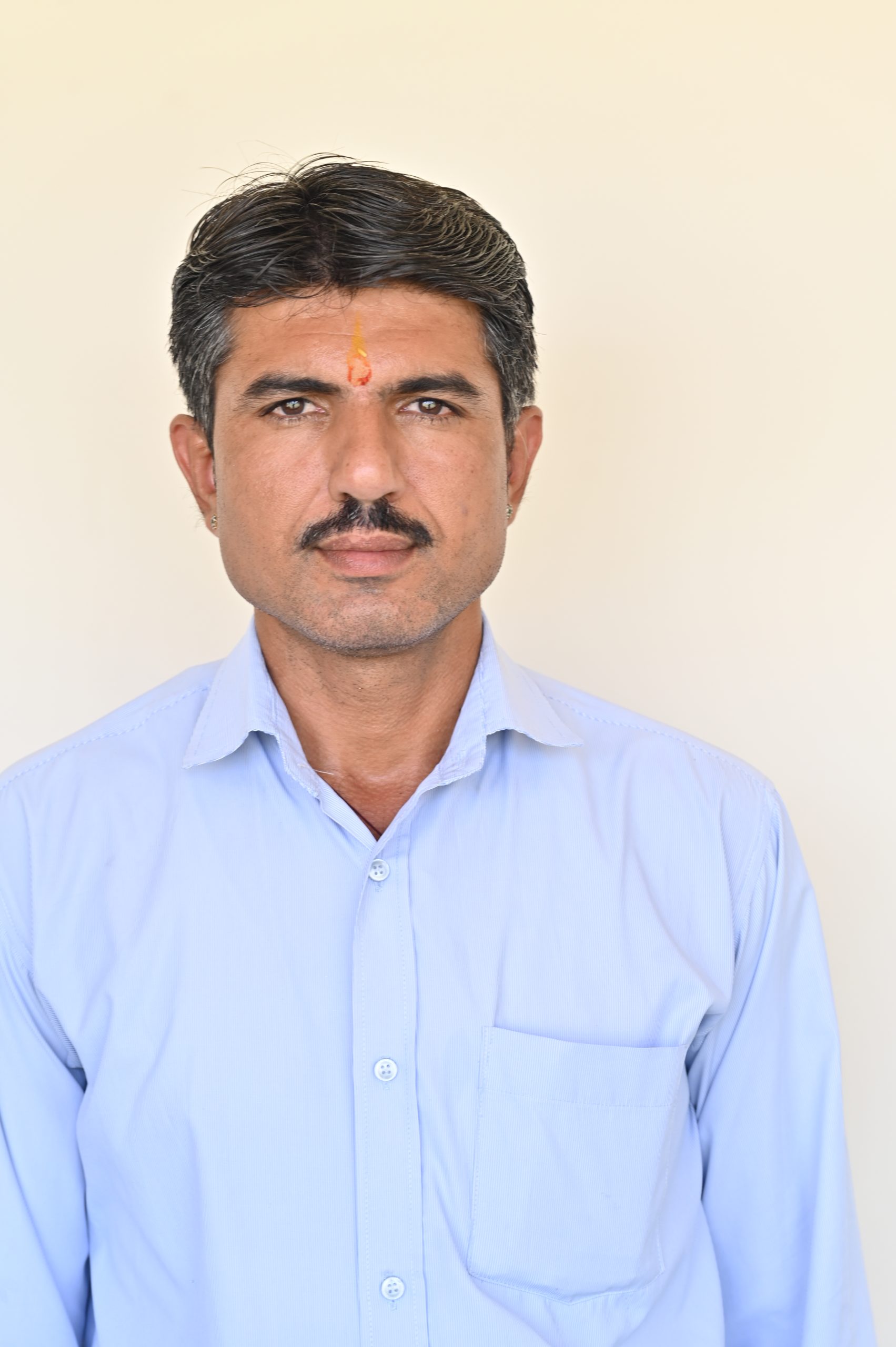 Mr. Yashwant Singh Chauhan